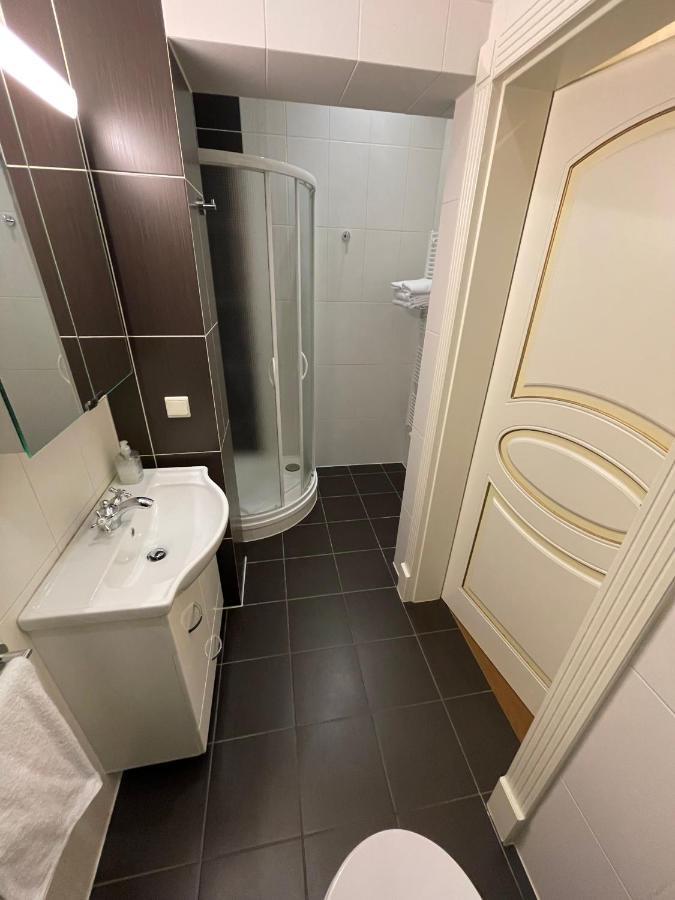 Apartma Premium Karlovy Vary Eksteriør bilde